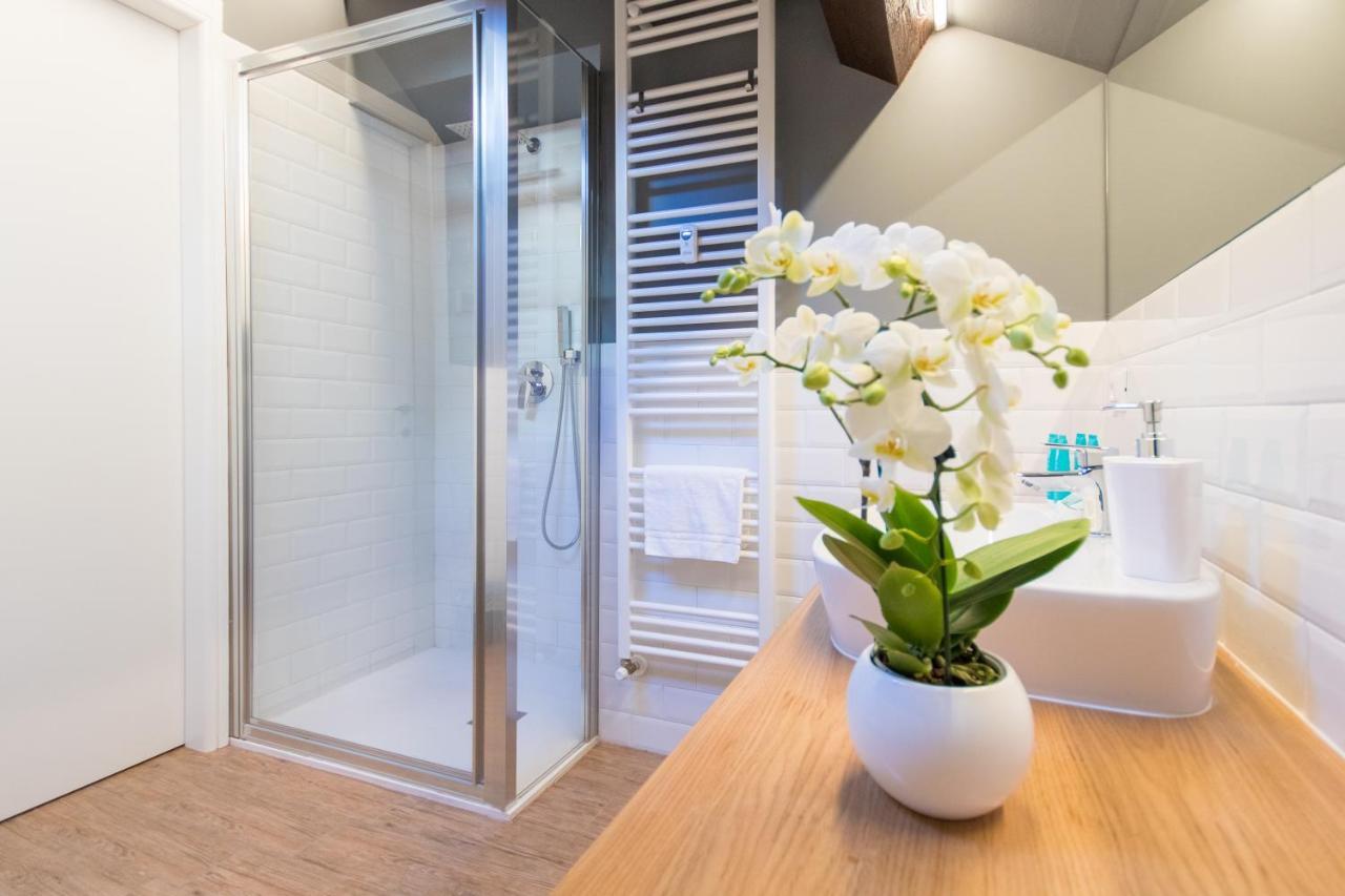 Aqualago Casa Vacanze Suite Verbania Zewnętrze zdjęcie