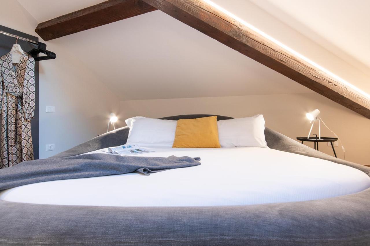 Aqualago Casa Vacanze Suite Verbania Zewnętrze zdjęcie