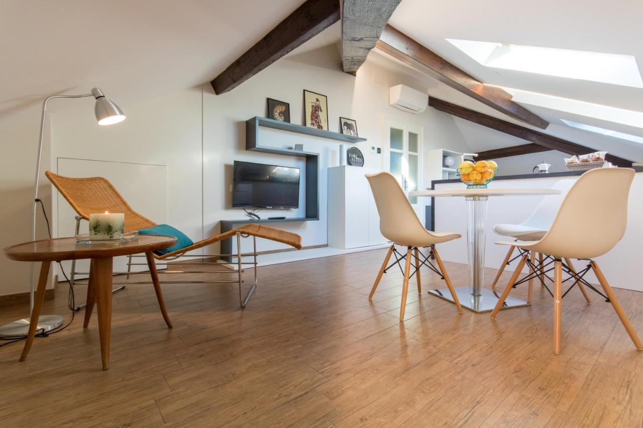 Aqualago Casa Vacanze Suite Verbania Zewnętrze zdjęcie